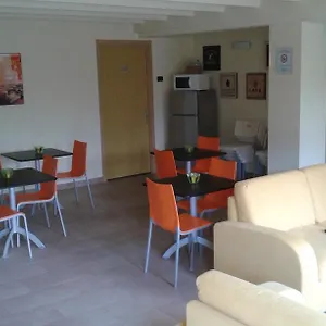 https://happy-residence.emilia-romagnahotels.net